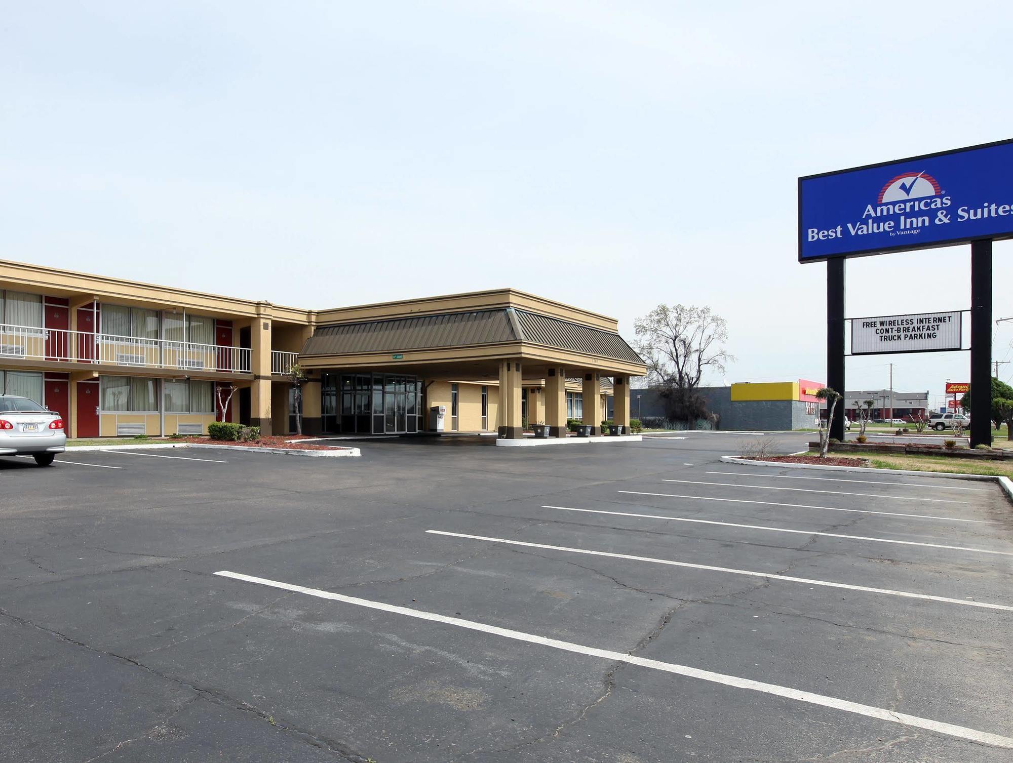 Americas Best Value Inn & Suites Greenville Exterior foto